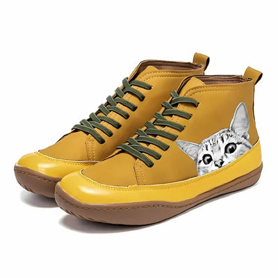 Botines de cuero para amantes de los gatos