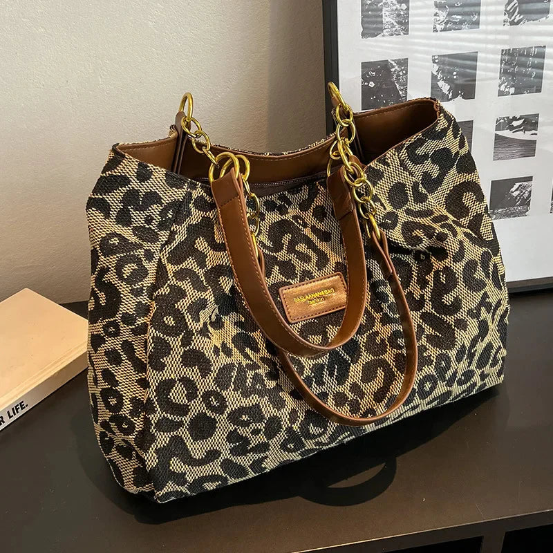 AVA™ | Bolso tote chic de estampado de leopardo