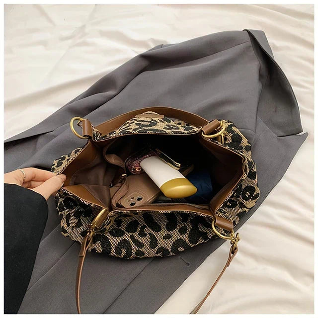 AVA™ | Bolso tote chic de estampado de leopardo