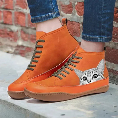 Botines de cuero para amantes de los gatos