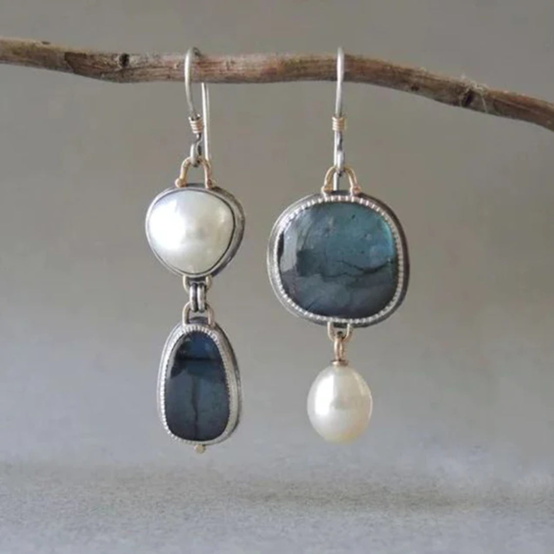 Pendientes vintage con perlas de piedra azul