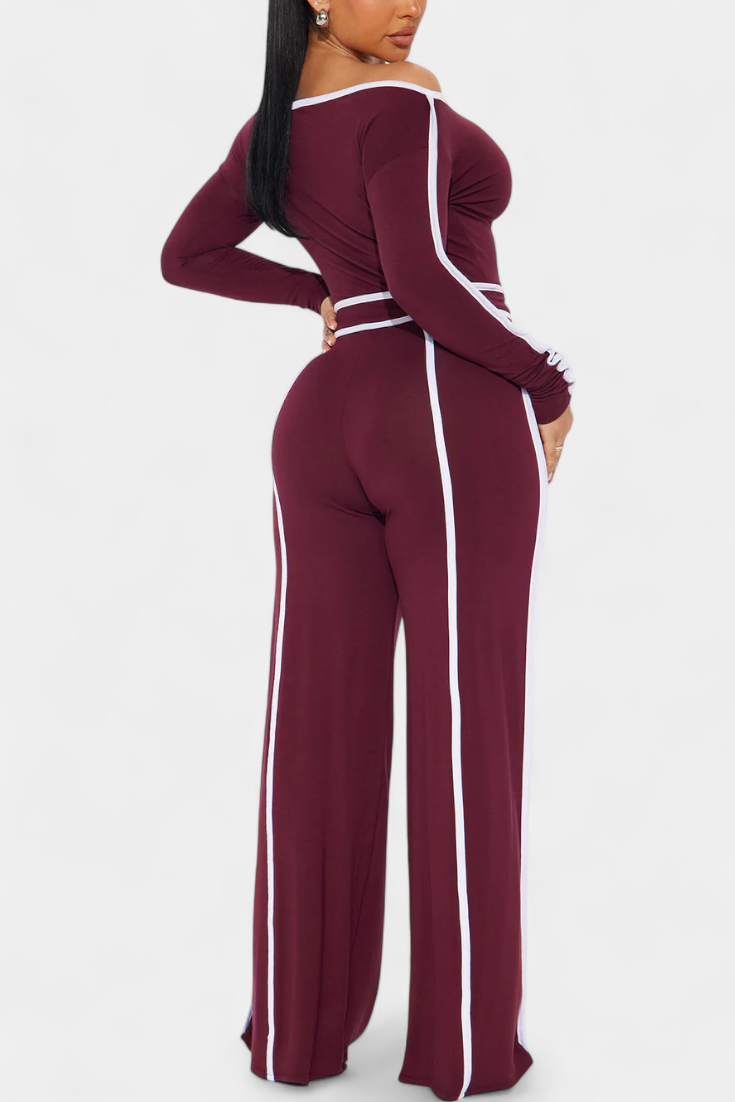 Conjunto Krystelle con hombros descubiertos y pantalones rectos